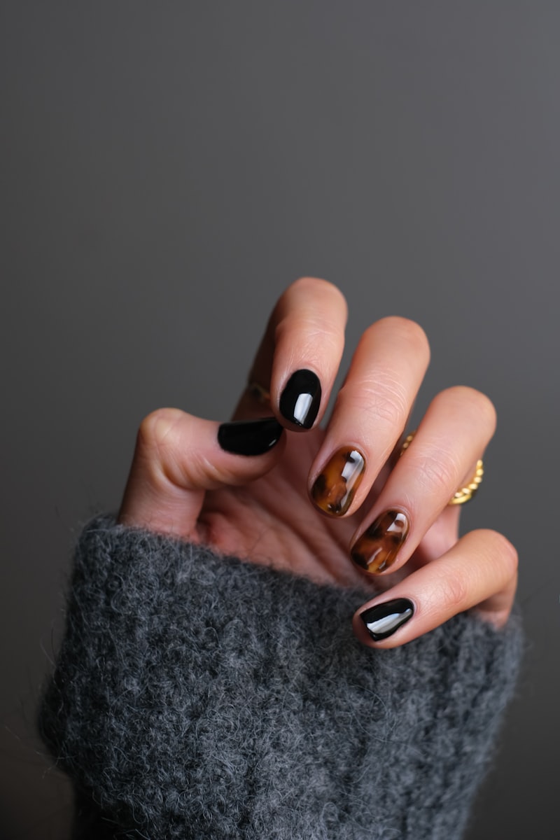 GOLD STYLE
